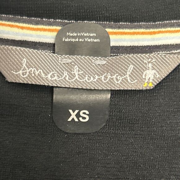 Smartwool Smartloft 60 Hoodie Vest Full Zip Merino Wool Hybrid Black Women’s XS - Picture 3 of 4